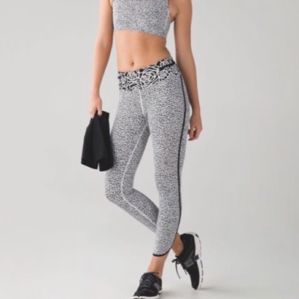 Lululemon real quick pace tight luxtreme New!